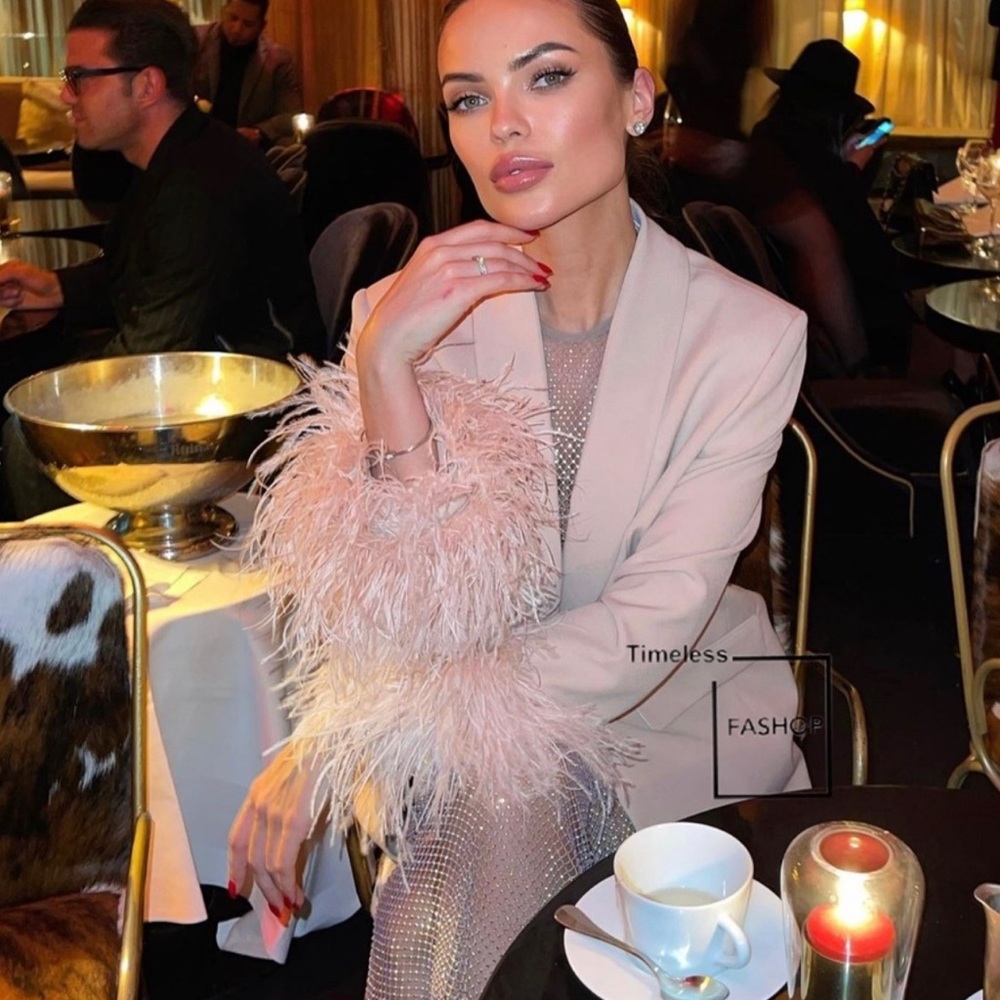 Zara straight cut feather blazer